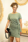 Robe “Naya” kaki – Nœud Élégant