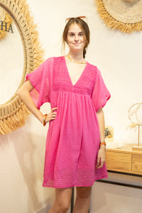 Robe tunique “Rosalie” en dentelle bohème – Fuchsia