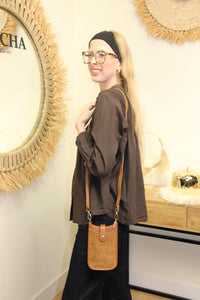 Pochette “Milo” – Camel Vintage