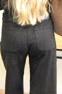 Clara – Jean Flare Noir